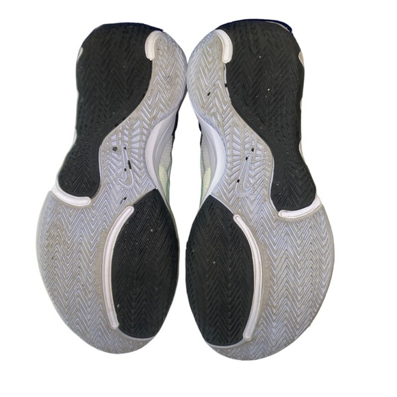 Nike Men's Giannis Immortality 2 White Black Basketball Shoes Sneakers Trainers - Picture 10 of 15